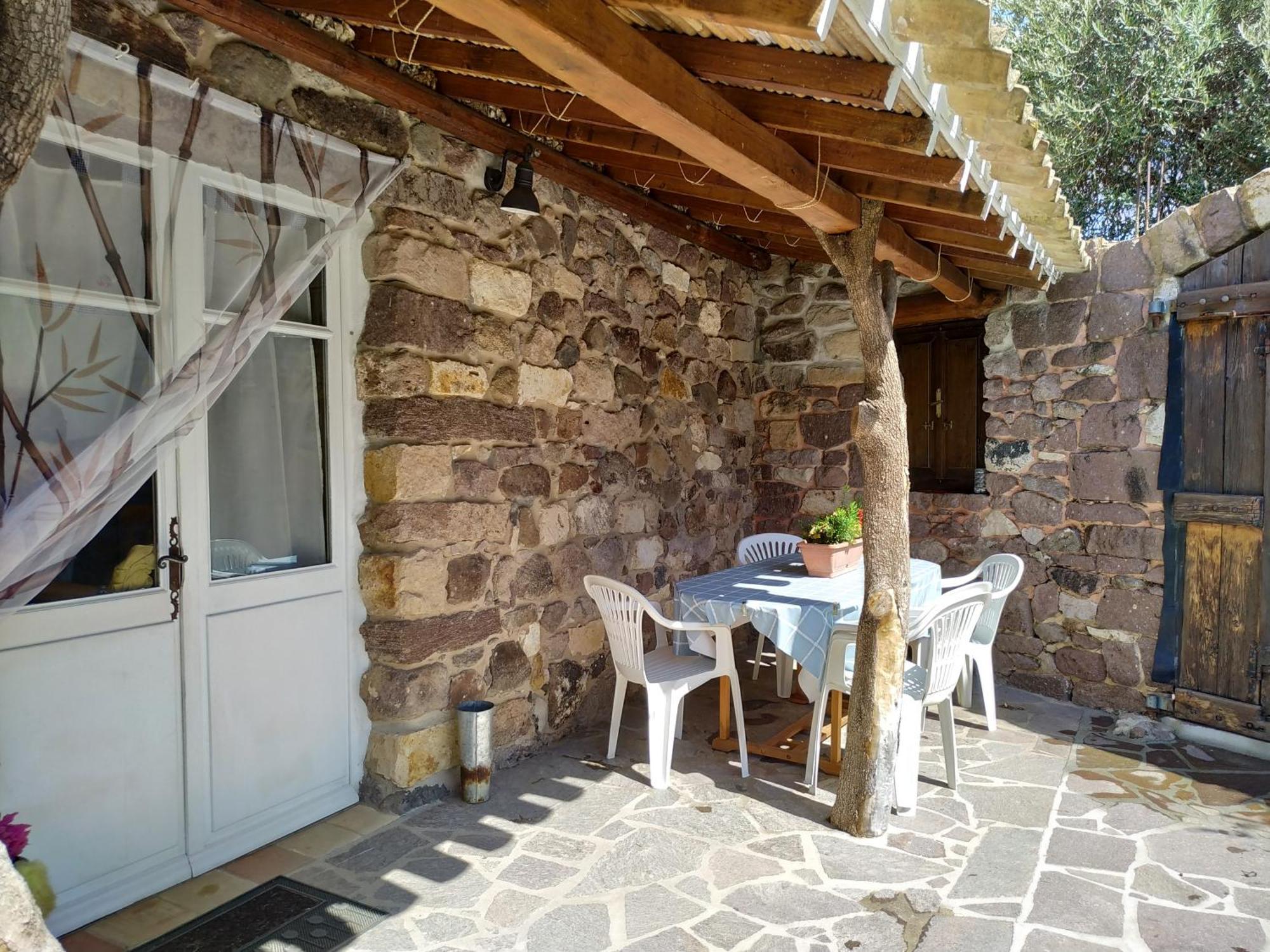 Domus Antiga Appartamenti ซานโจวานนีซูแอร์จู ภายนอก รูปภาพ